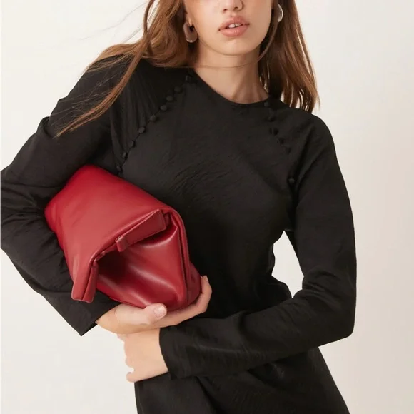 ASOS Black Long Sleeve Dress. - Picture 3 of 6